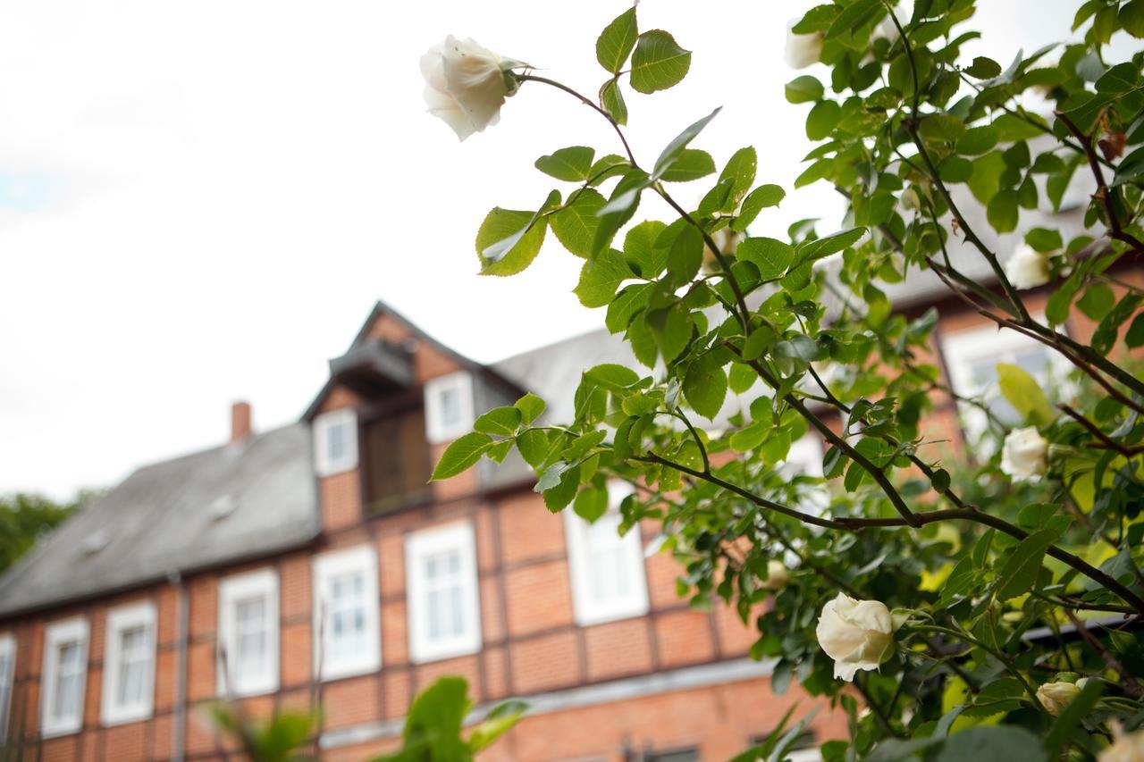 Landhotel Zum Pottkuchen Kalbe  Exterior photo